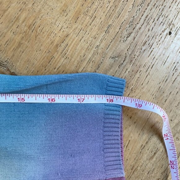 Hand Painted Sweater by Mechant in Gorgeous Floral Design S #080 - Picture 11 of 14